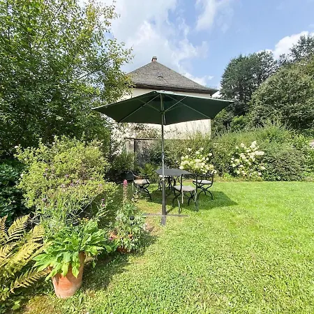 Lehrerhaus In Der Eifel