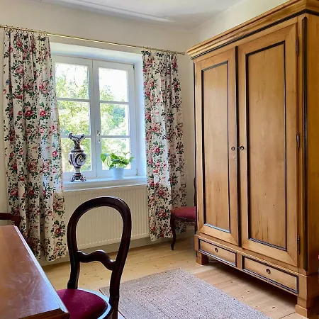 Lehrerhaus In Der Eifel Villa Eisenschmitt
